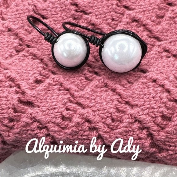 Big Maximalist black chrome chunky pearl drops earrings - Picture 2 of 5